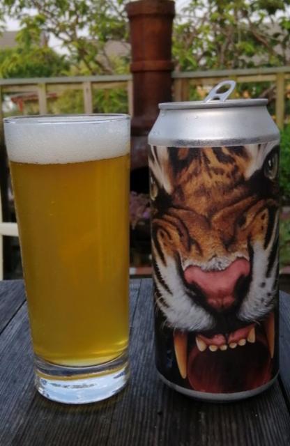 Easy Tiger 5.0%, Farm Yard Brew Co., England