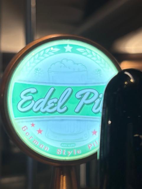 Edel Pils, Tawandang German Brewery