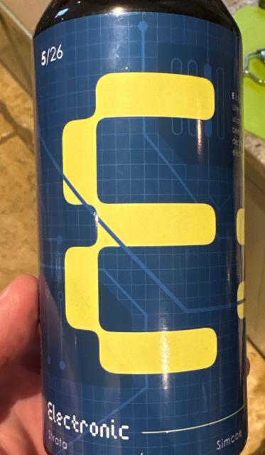Electronic 7.2%, Neon Raptor Brewing Co., England