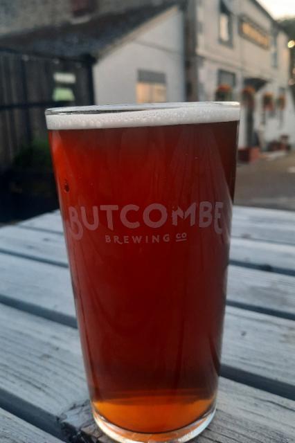 Ernies Tipple 4.2%, Milk Town Brewing, United Kingdom