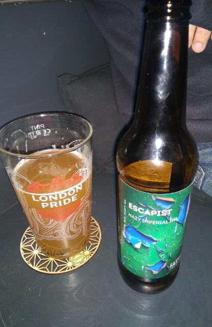 Escapist 9.0%, Bakunin Brewery / Бакунин, Russia