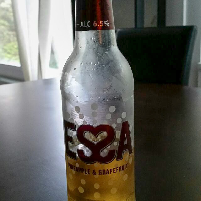 Essa Pineapple Grapefruit 6.5%, Kaluzhskaya (Moskva-Efes) / Калужская (Москва-Эфес), Russia