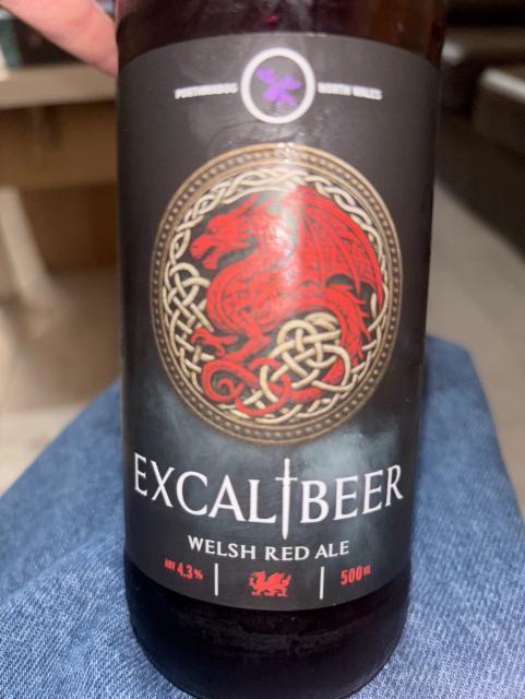 excalibeer 4.3%, Purple Moose Brewery / Bragdy Mŵs Piws, Wales