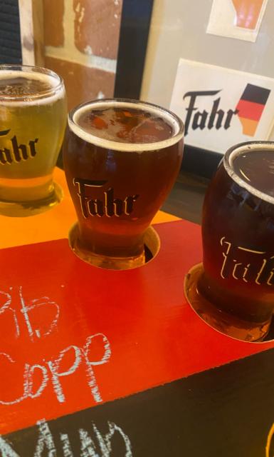 Fahr Copp 5.0%, Fahr Brewery, Canada