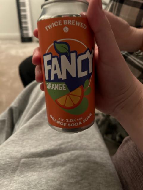 Fancy orange 3.0%, Twice Brewed Brew House, England