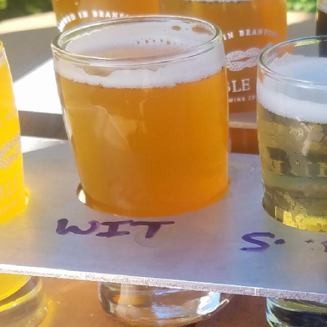 Farmhouse WIT 5.6%, Thimble Island Brewery, United States