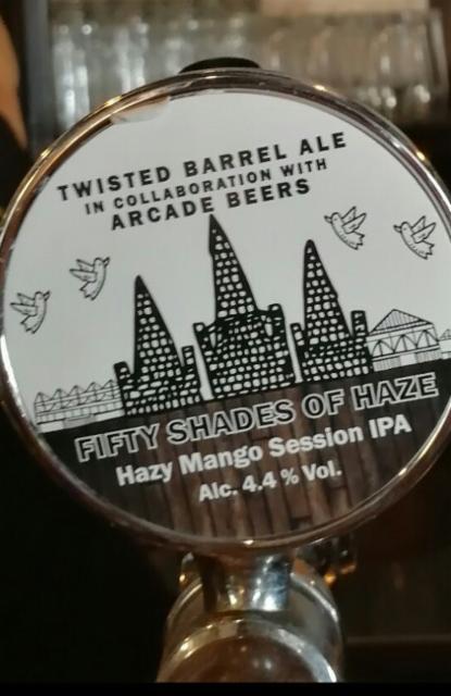 Fifty Shades Of Haze 4.4%, Twisted Barrel Ale Limited, England