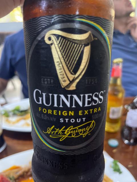 Foreign Extra Stout 6.0%, Guiness, Kenya