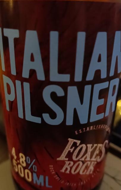 Foxes Rock Italian Pilsner 4.8%, Pearse Lyons Brewery, Ireland