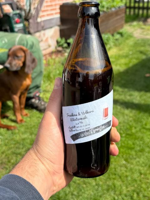 Frankies & Volkers Wintermalz 5.4%, Frankies Braustube, Germany