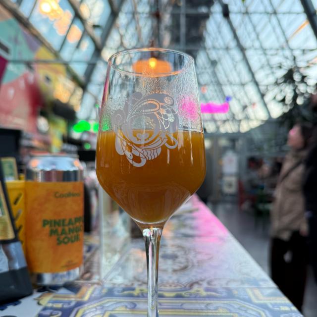 Freshly Squeezed: Mango + Peach + Passion Fruit + Vanilla, CoolHead Brew