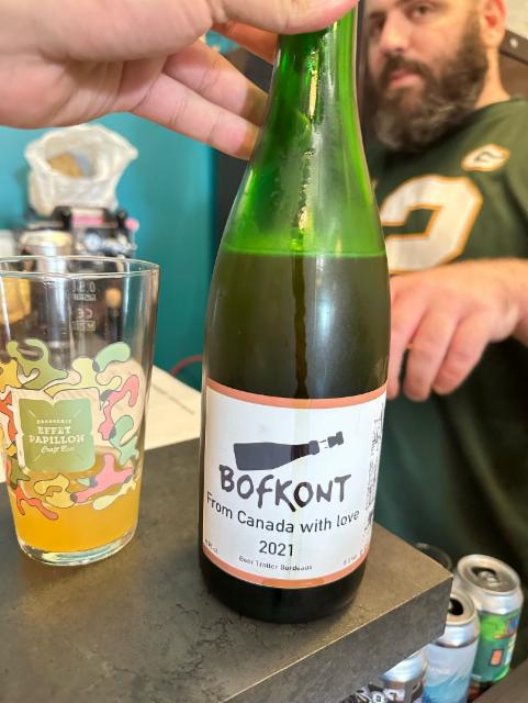 From Canada with love, Bofkont