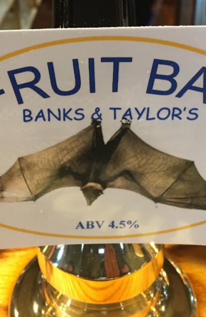 Fruit Bat 4.5%, B&T Brewery Ltd. Shefford Ales, England