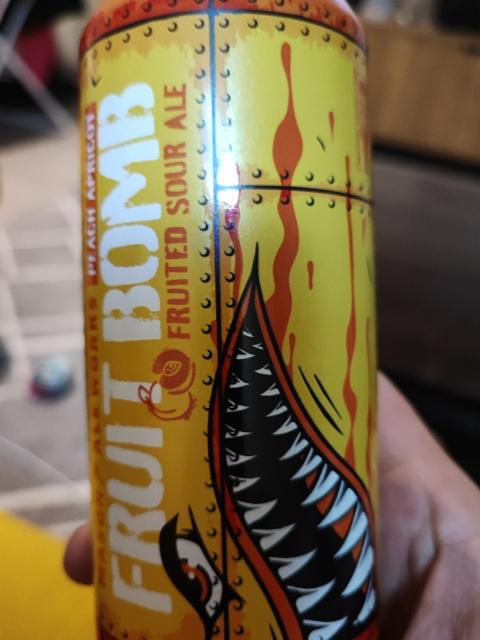 fruit bomb 5.2%, Mason Ale Works, United States
