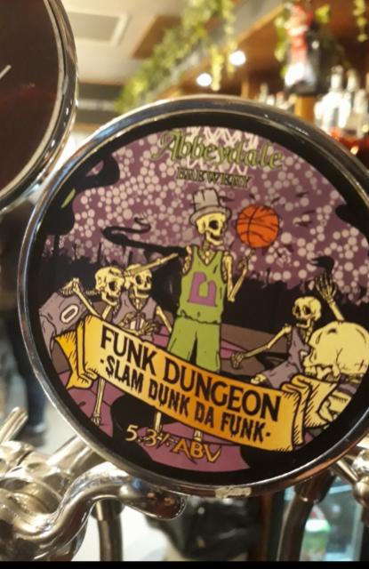 Funk Dungeon : Slam Dunk Da Funk 5.3%, Abbeydale Brewery, England