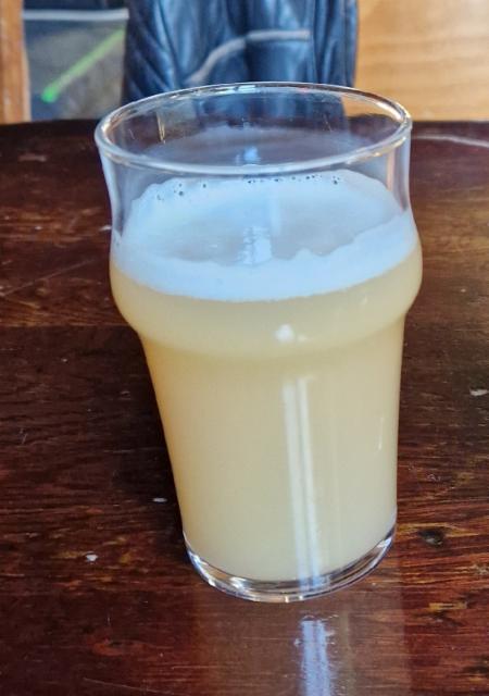 Future Fog 5.5%, Warpigs Brewpub, Denmark