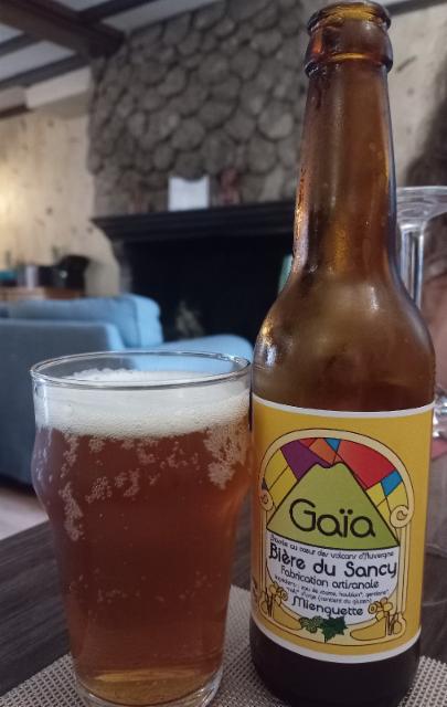 Gaïa À La Gentiane 5.6%, SARL Bière du Sancy, France