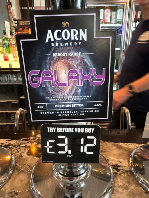 Galaxy 4.5%, Acorn Brewery, England