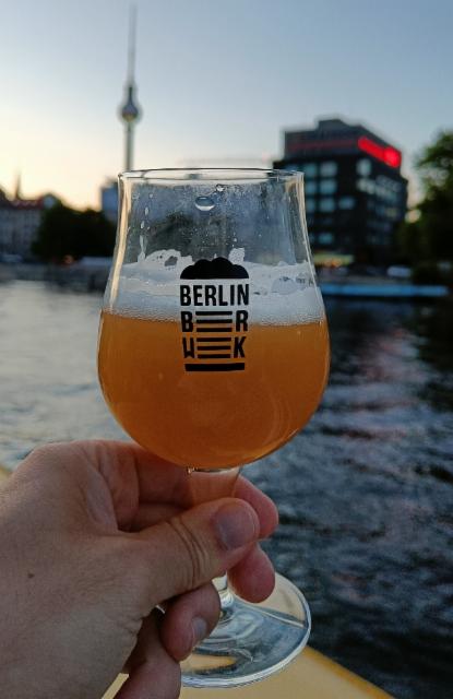 German Kvicky Pale Ale 5.1%, Brewer's Tribute, Germany