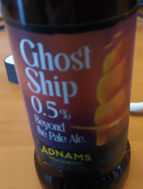 ghost ship beyond the pale 0.5%, Adnams, England
