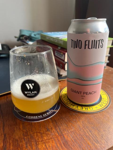 Giant Peach 8.0%, Two Flints, England