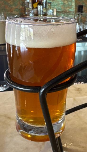 Glacier crisp pilsner 5.2%, The hive at Estes park brewery, United States