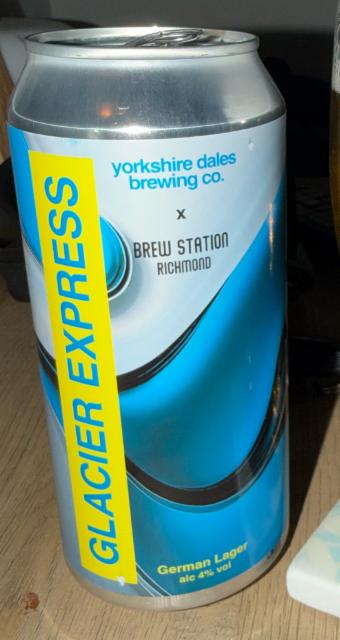 Glacier express 4.0%, Yorkshire dales brewing company, England