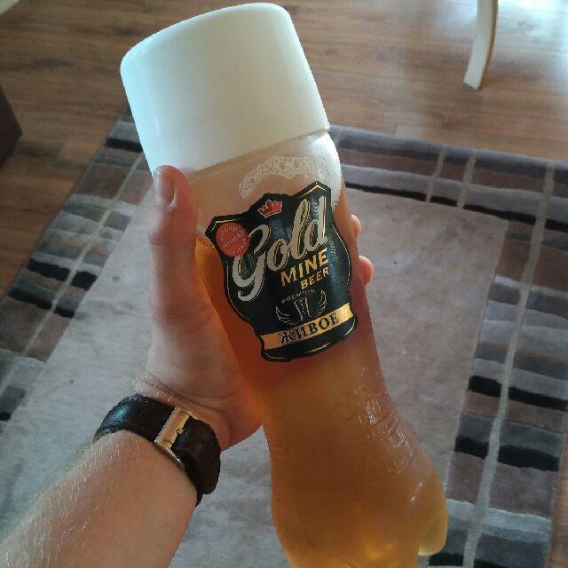 Gold Mine Beer Zhivoe Premium / Живое Premium 4.6%, Pivovarnya Moskva-Efes (Efes Rus), Russia