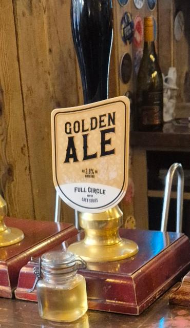 Golden ale 3.8%, Full Circle Brew Co., England