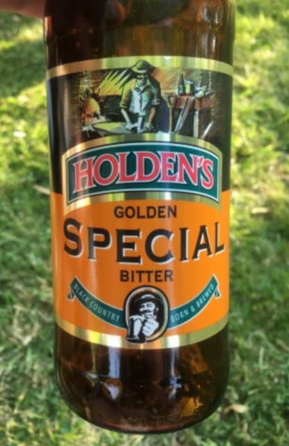 Golden Special Bitter 5.1%, Holden's Brewery, England