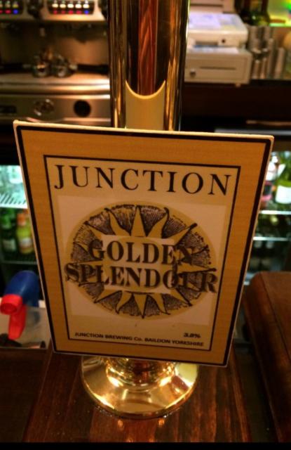 Golden Splendour 3.8%, The Junction Pub Brewery, England