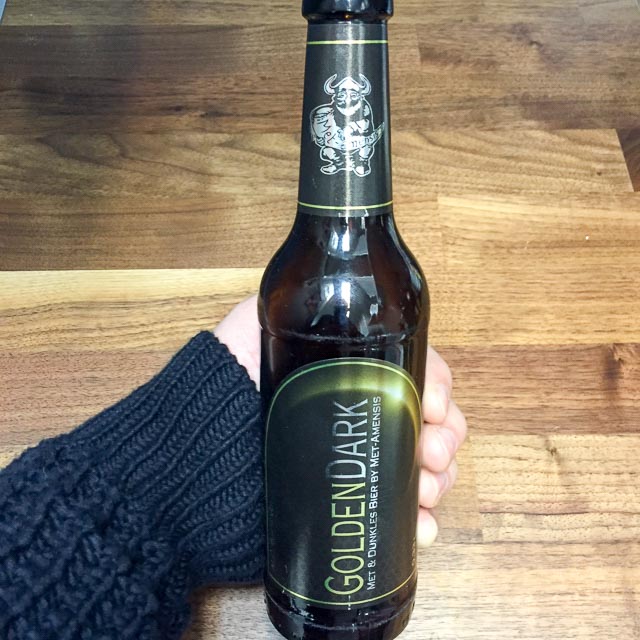 GoldenDark, Met-Amensis Kellerei