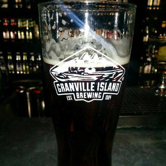 Granville Island English Bay Pale Ale 5.0%, Granville Island Brewing (Molson Coors), Canada