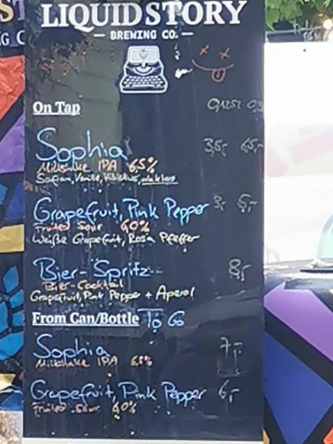 Grapefruit pink pepper 6.0%, Liquid Story Brewing, Germany