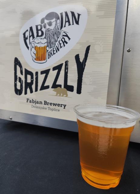 Grizzly King Pale Ale, Fabjan Brewery Grizzly