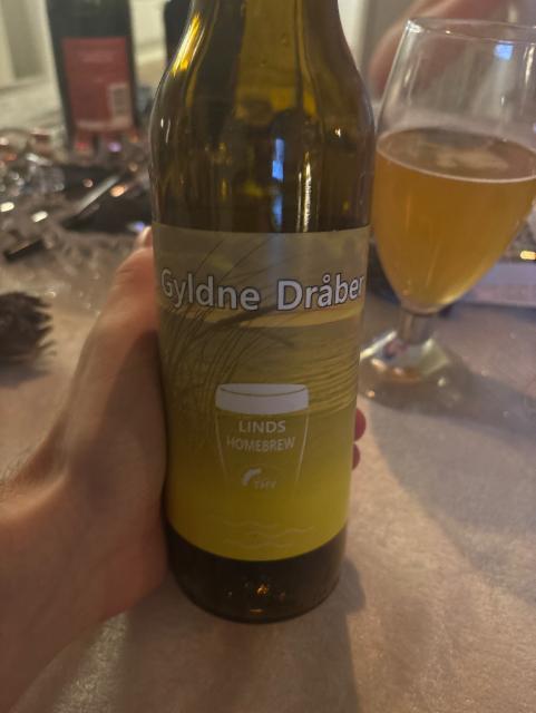Gylnde dråber 5.6%, Lindsay Brewing Co, Canada