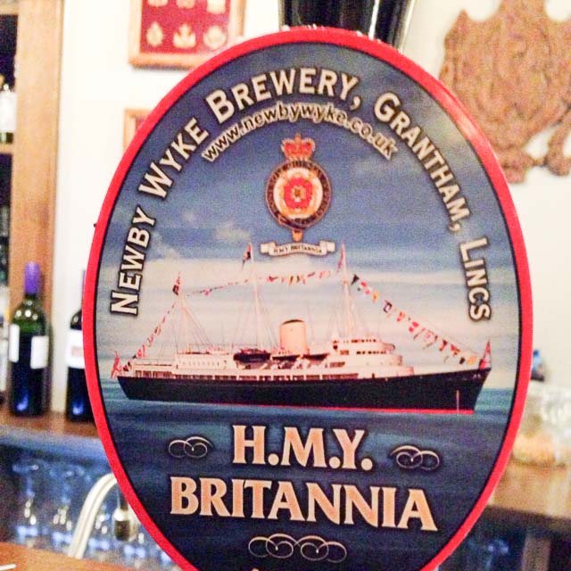 H.M.Y. Britannia 4.2%, Newby Wyke Brewery, England
