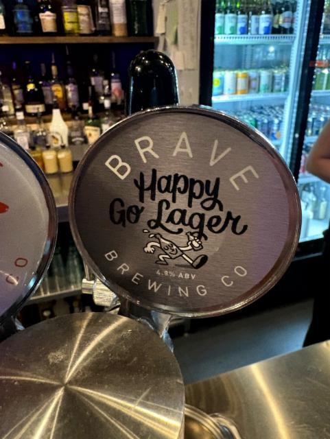 Happy go lager 4.8%, Brave Brewing Co., New Zealand