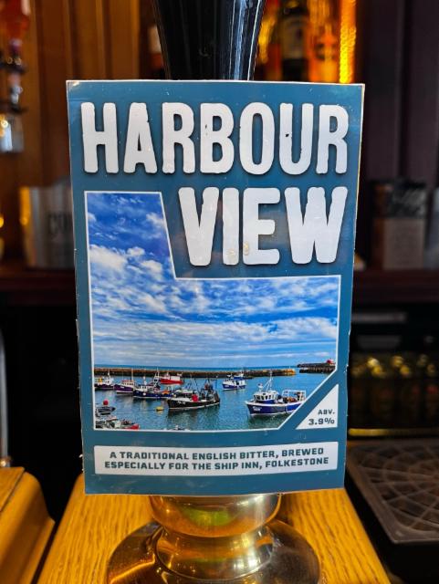 Harbour View 3.9%, Greene King, England