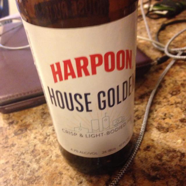 Harpoon House Golden 4.7%, Harpoon Brewery, United States