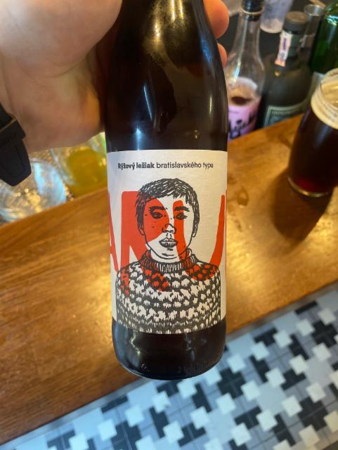 Haruki 5.2%, Shenk, Slovakia