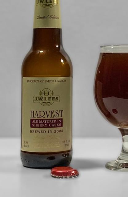 Harvest Ale Matured in Cherry Casks (2005) 11.5%, J.W. Lees Brewery, England