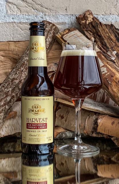 Harvest Ale Matured in Cherry Casks (2015) 11.5%, J.W. Lees Brewery, England