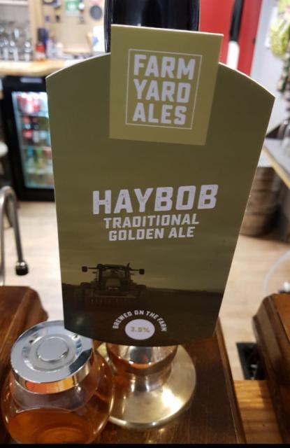 Haybob 3.9%, Farm Yard Brew Co., England