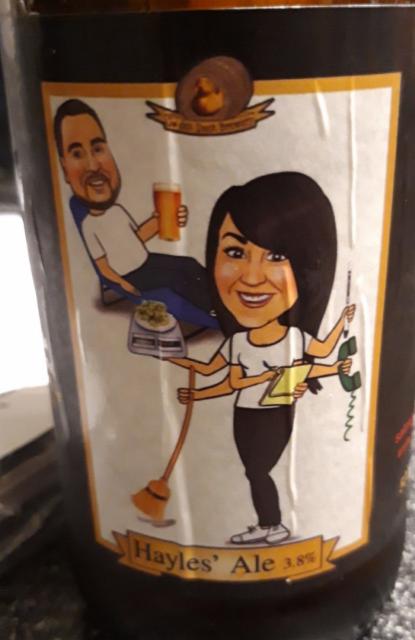 Hayles' Ale 3.8%, Golden Duck Brewery, England