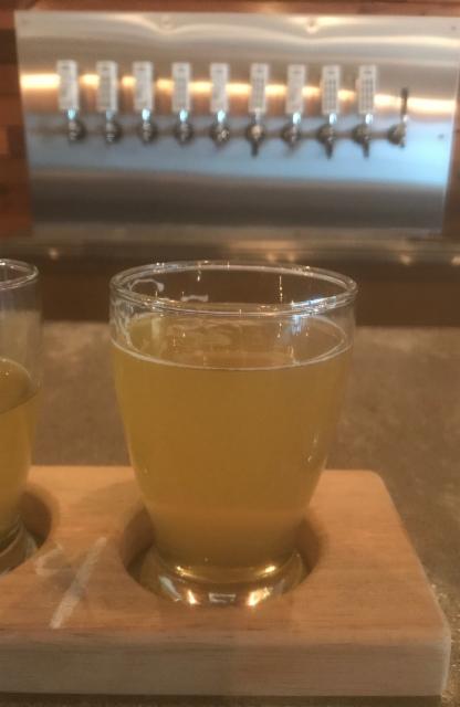 Haze Arcane 6.4%, Town Brewery, Canada