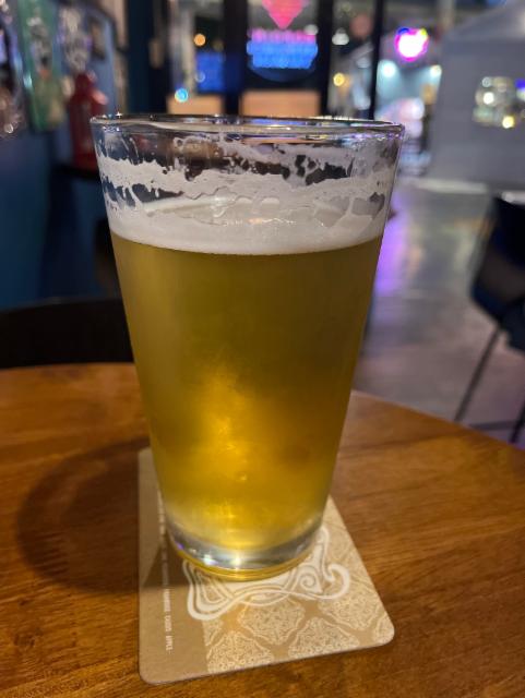 Hazy Aviator 6.7%, Flying fox brewery, Taiwan