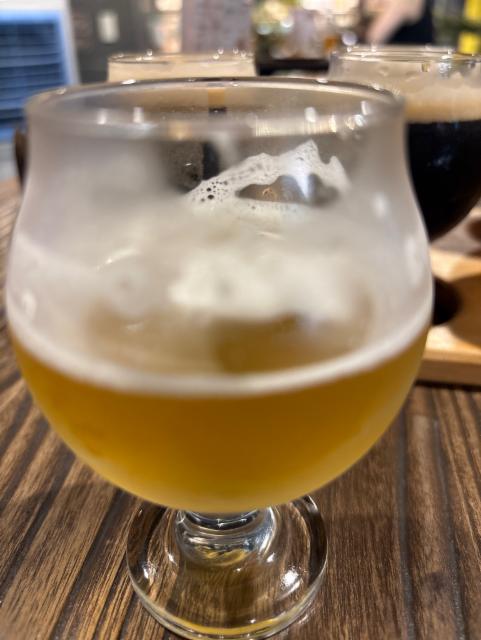 He Lim 5.1%, Zhang Men, Taiwan