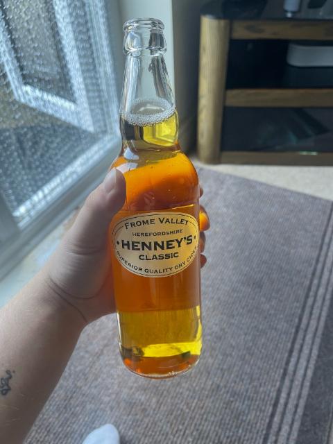 Henney's Classic 6.0%, Henney's, England