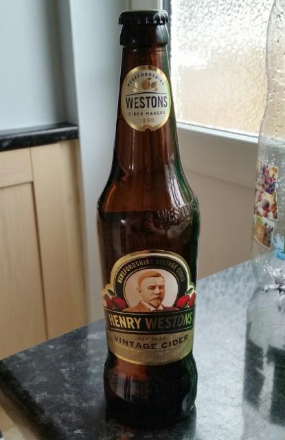 Henry Westons 2017 Vintage Cider Medium Dry 8.2%, Westons Cider, England